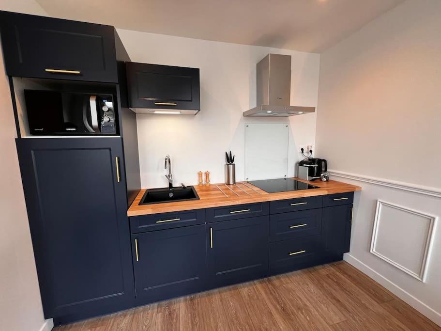 Appartement Richard Merrill 2 Personnes En Plein Centre Sainte-Mère-Église Exteriör bild